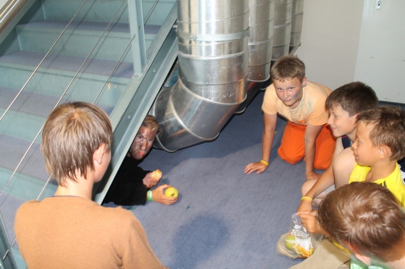 Village Camps International Summer Camp Leysin, Switzerland 2026-07-14 https://www.villagecamps.com/journals_admin/images/699-34-petting zoo (117).jpg
